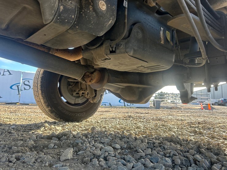 2020-ford-f350-image-30
