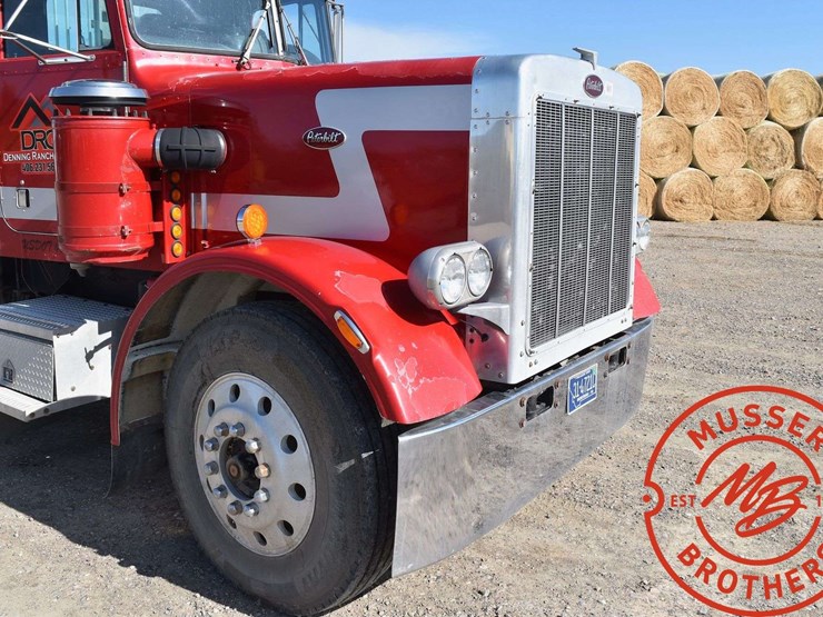 1984-peterbilt-359-image-13