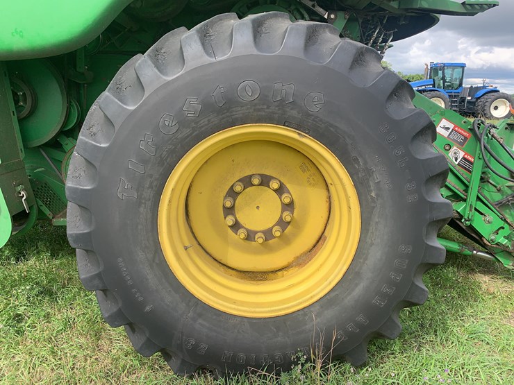 2000-john-deere-9550-image-31