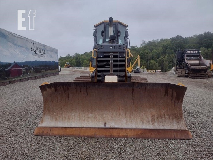 2015-deere-700k-xlt-image-2