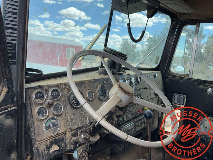 1979-kenworth-w900a-image-30