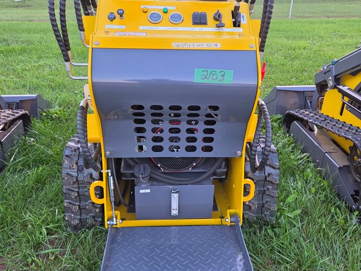 #2183-•-(edmore)ats-460-mini-skidsteer-image-3