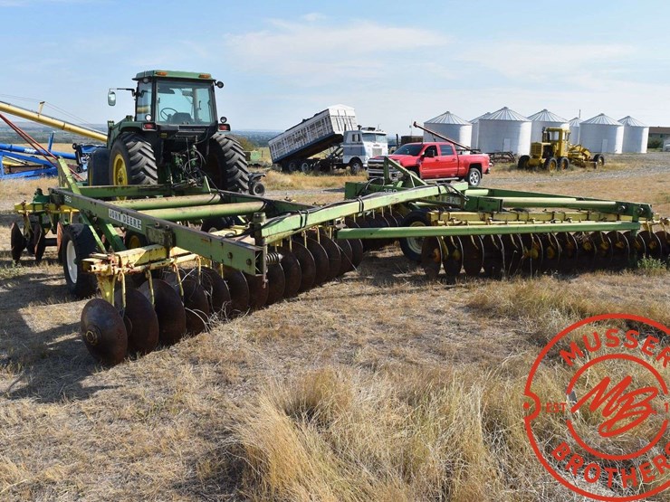 john-deere-360-image-8