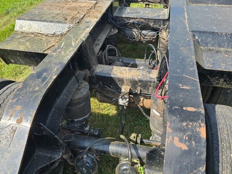 #2011-•-2005-talbert-t40w-555a-hr6-1-t1-hydraulic-detatch-image-20