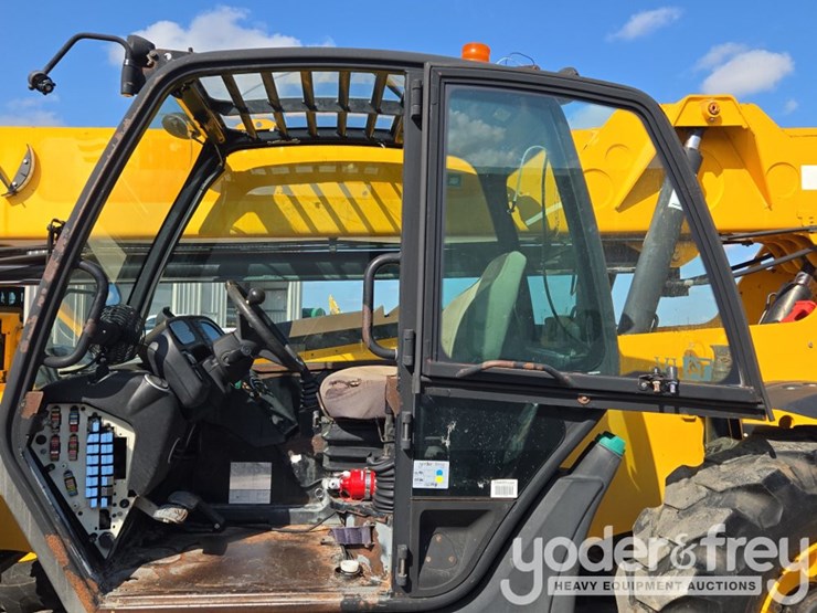 2017-jcb-507-42-image-58
