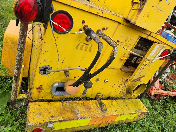 #2075-•-hescc-1500-15-service-trailer-image-23