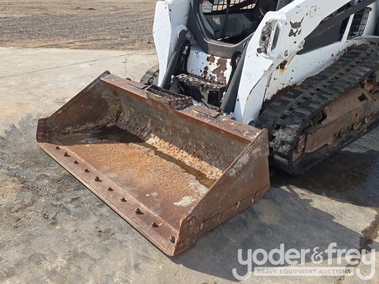 2017-bobcat-t590-image-18