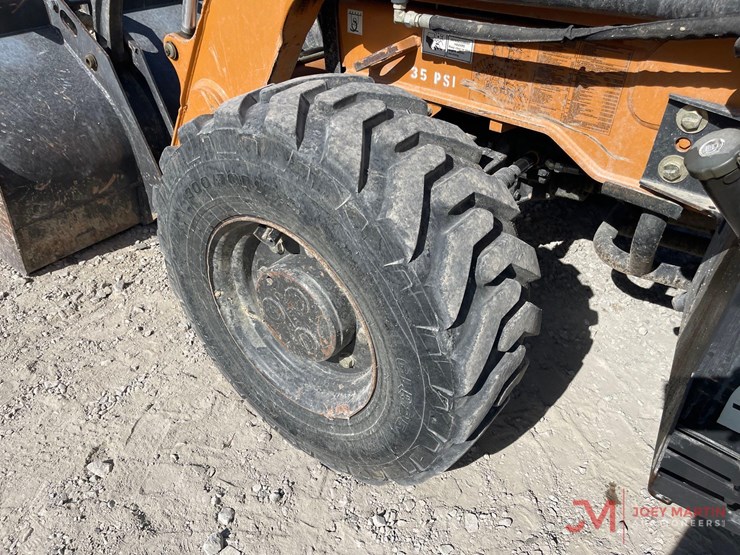 2020-case-580n-ep-loader-backhoe-image-12
