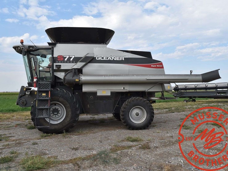 2011-gleaner-s77-image-4