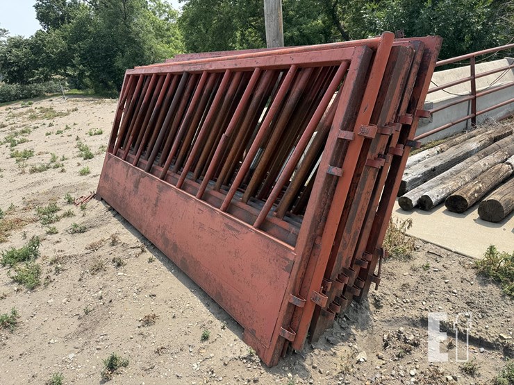 (11)-sturdi-feed-thru-fencing-panels-8265-1-image-6