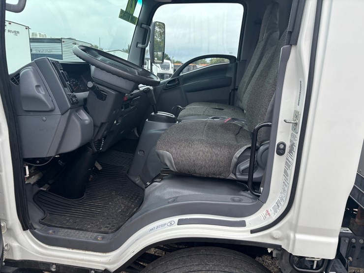 #2332-•-2021-isuzu-16'-box-truck-image-41