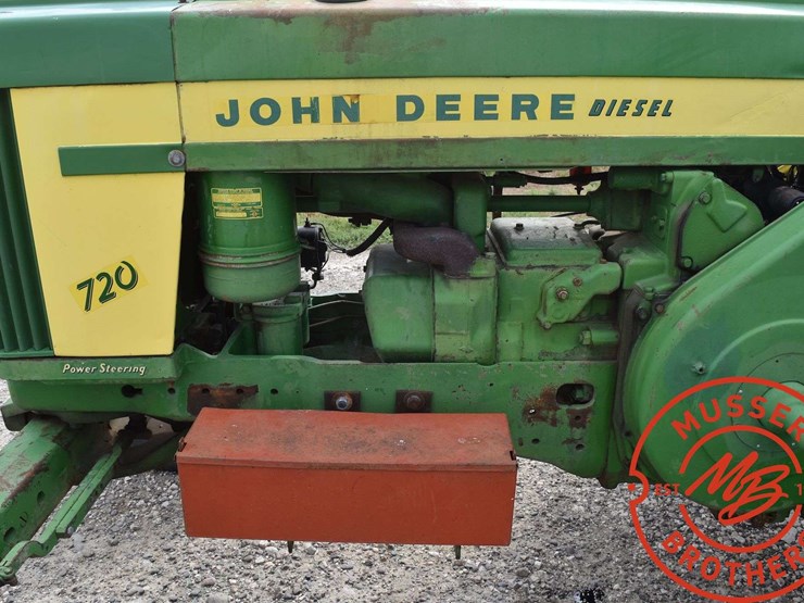 1957-john-deere-720-diesel-tractor-image-11