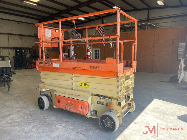 2016-jlg-2646es-electric-scissor-lift-image-5