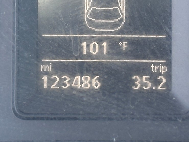 #46090-•-2013-volkswagon-eos-2.0-tsi-image-12