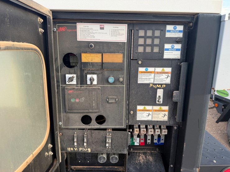 2010-doosan-g25-image-3