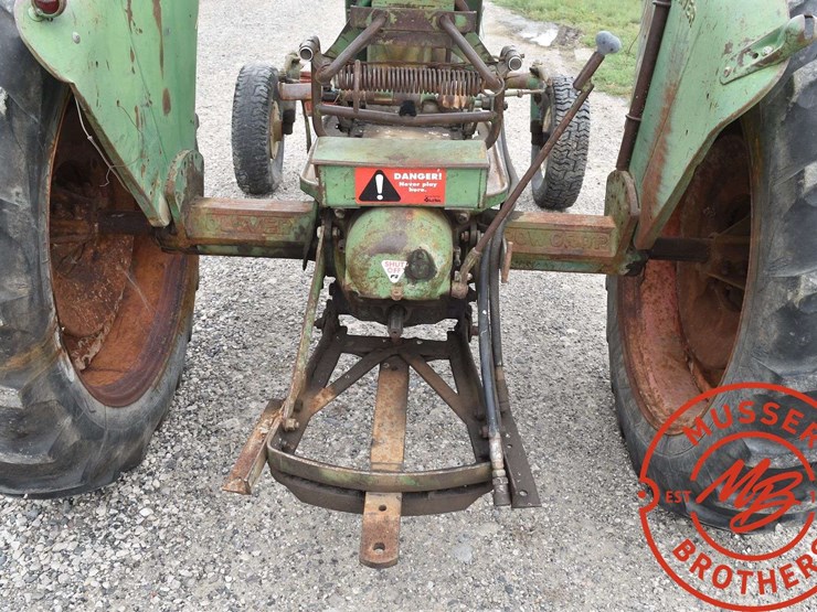 1957-oliver-77-row-crop-tractor-image-18