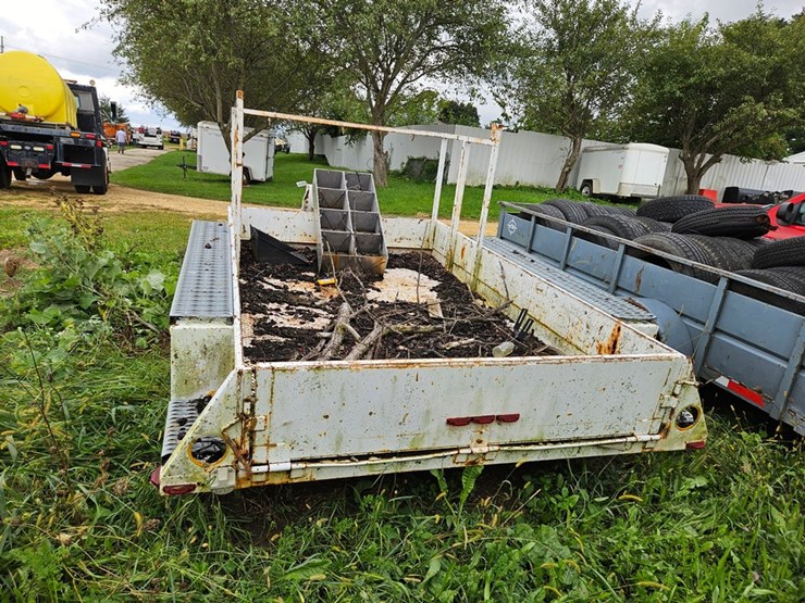 #2078-•-tandem-axle-service-trailer-image-4