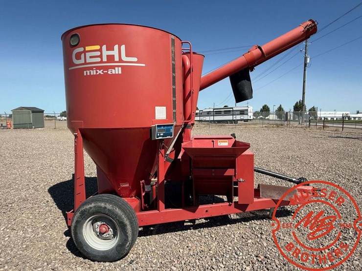 gehl-mx125-image-2