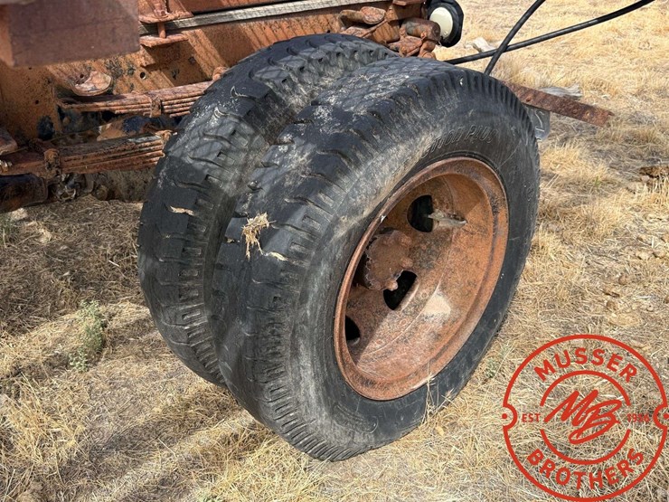1966-international-loadstar-image-8