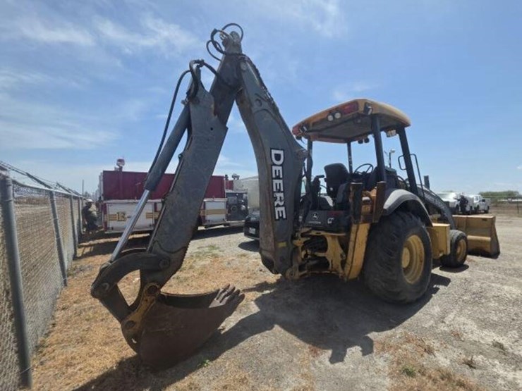 2015-deere-310sk-image-4