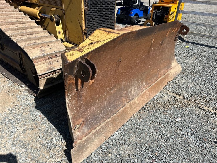 caterpillar-d6m-image-10