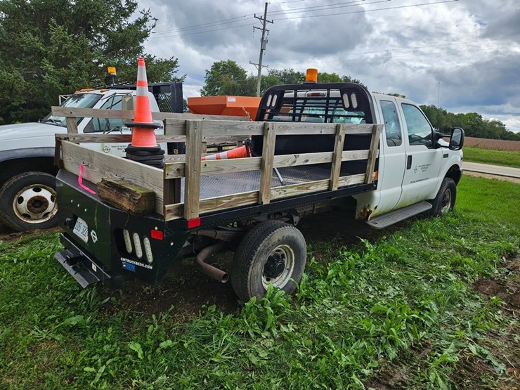 2001-ford-f350-image-5