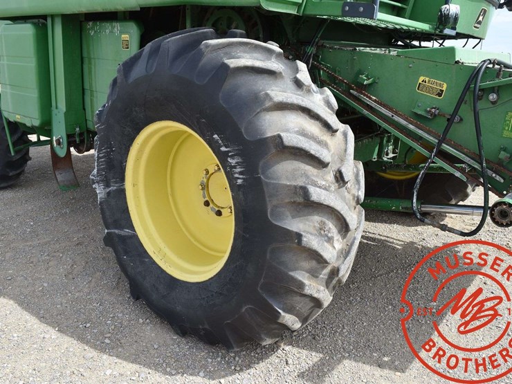 john-deere-7220-image-17