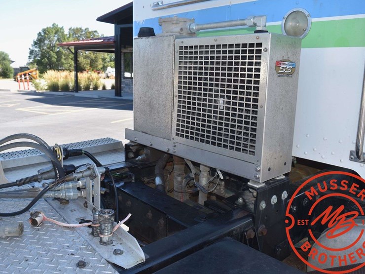2003-peterbilt-378-image-33