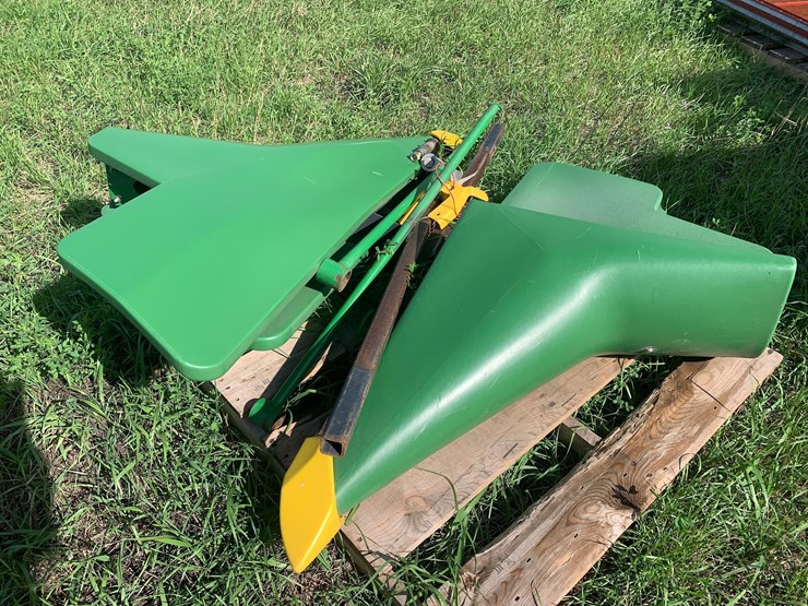 john-deere-630f-image-16