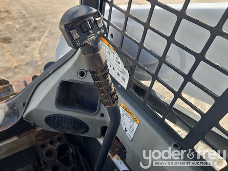 2017-bobcat-t590-image-49