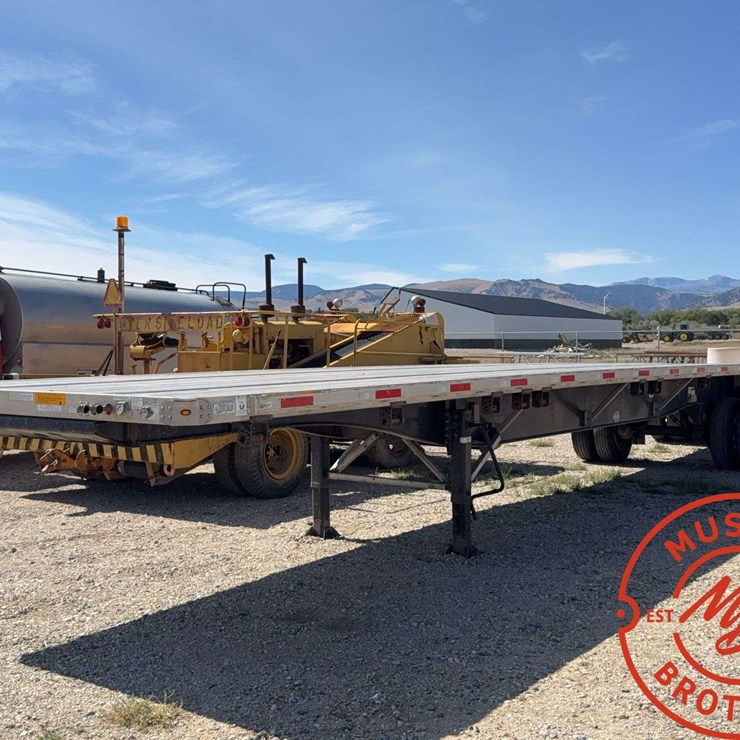 2020 UTILITY FLATBED