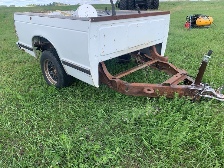 pickup-box-trailer-image-3