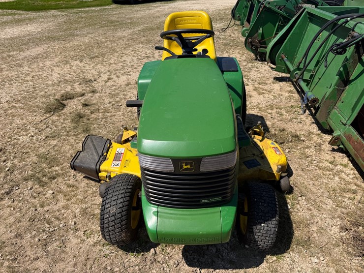 john-deere-345-image-2