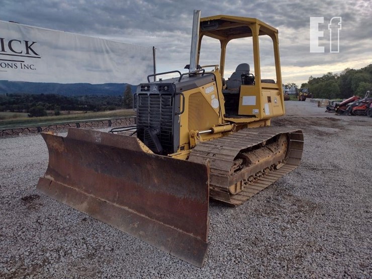 2003-deere-450h-lgp-image-35