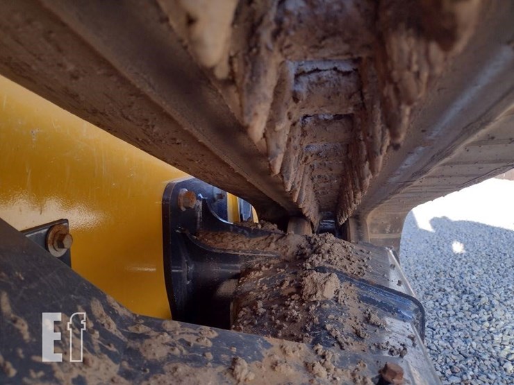 deere-333g-image-26