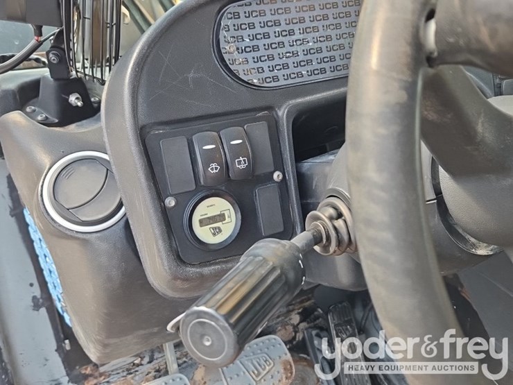 2017-jcb-507-42-image-68
