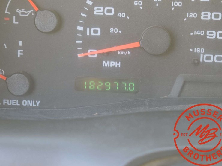 2002-ford-f250-xlt-image-34