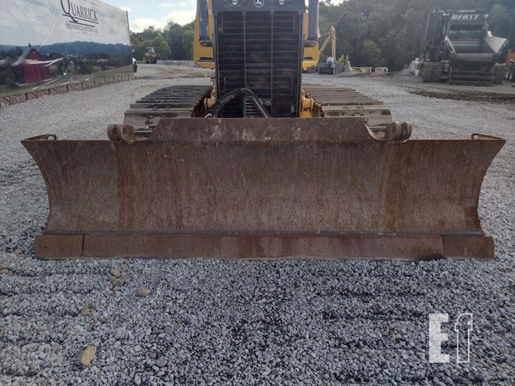 2001-deere-650h-image-21