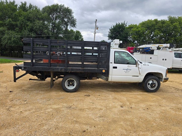 #2069-•-1993-chevrilet-3500-cheyanne-stake-body-truck-image-6
