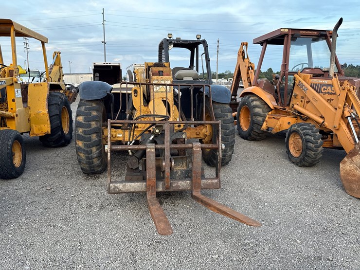 caterpillar-th350b-image-2