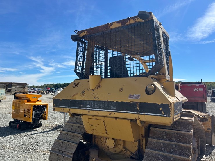 caterpillar-d6m-image-40
