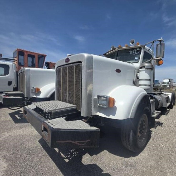 2018 PETERBILT 367