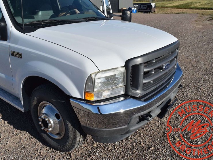 2002-ford-f350-xl-image-13