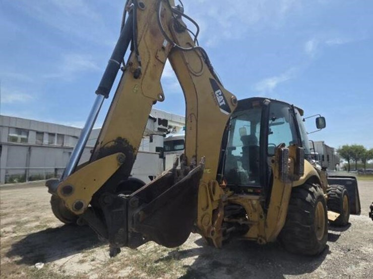 2008-caterpillar-450e-image-3