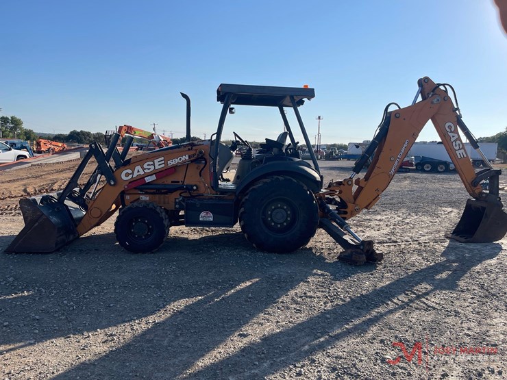 2020-case-580n-ep-loader-backhoe-image-6