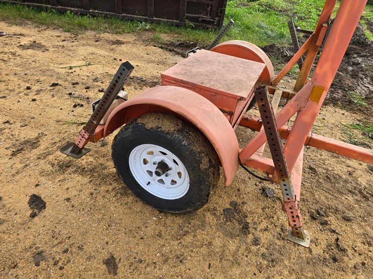 #2061-•-wanco-towable-sign-board-image-12