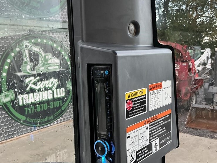 2018-kubota-kx057-4-image-14