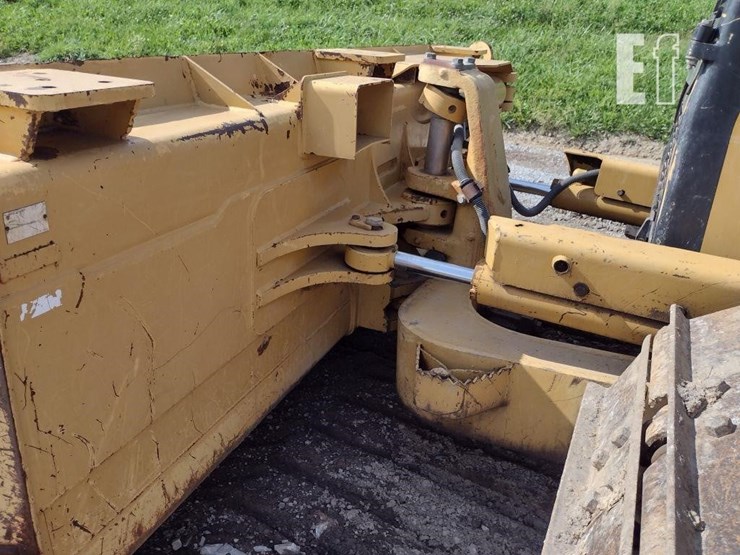 caterpillar-d6k-lgp-image-33