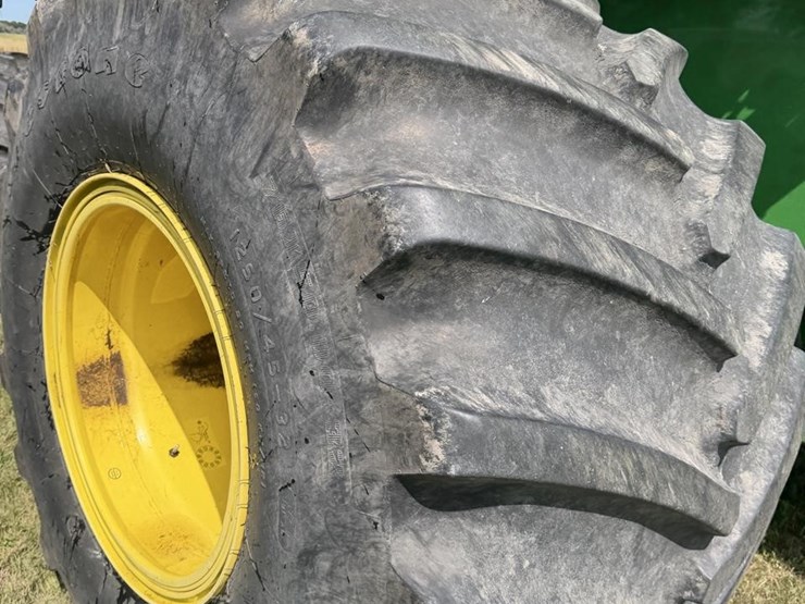 2011-john-deere-9870-sts-image-33