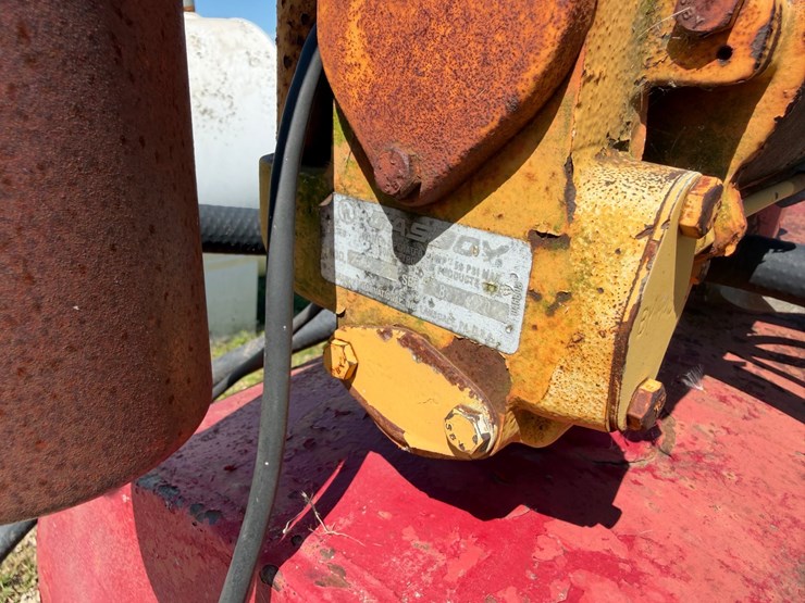 #2526-•-metal-fuel-tank-image-7